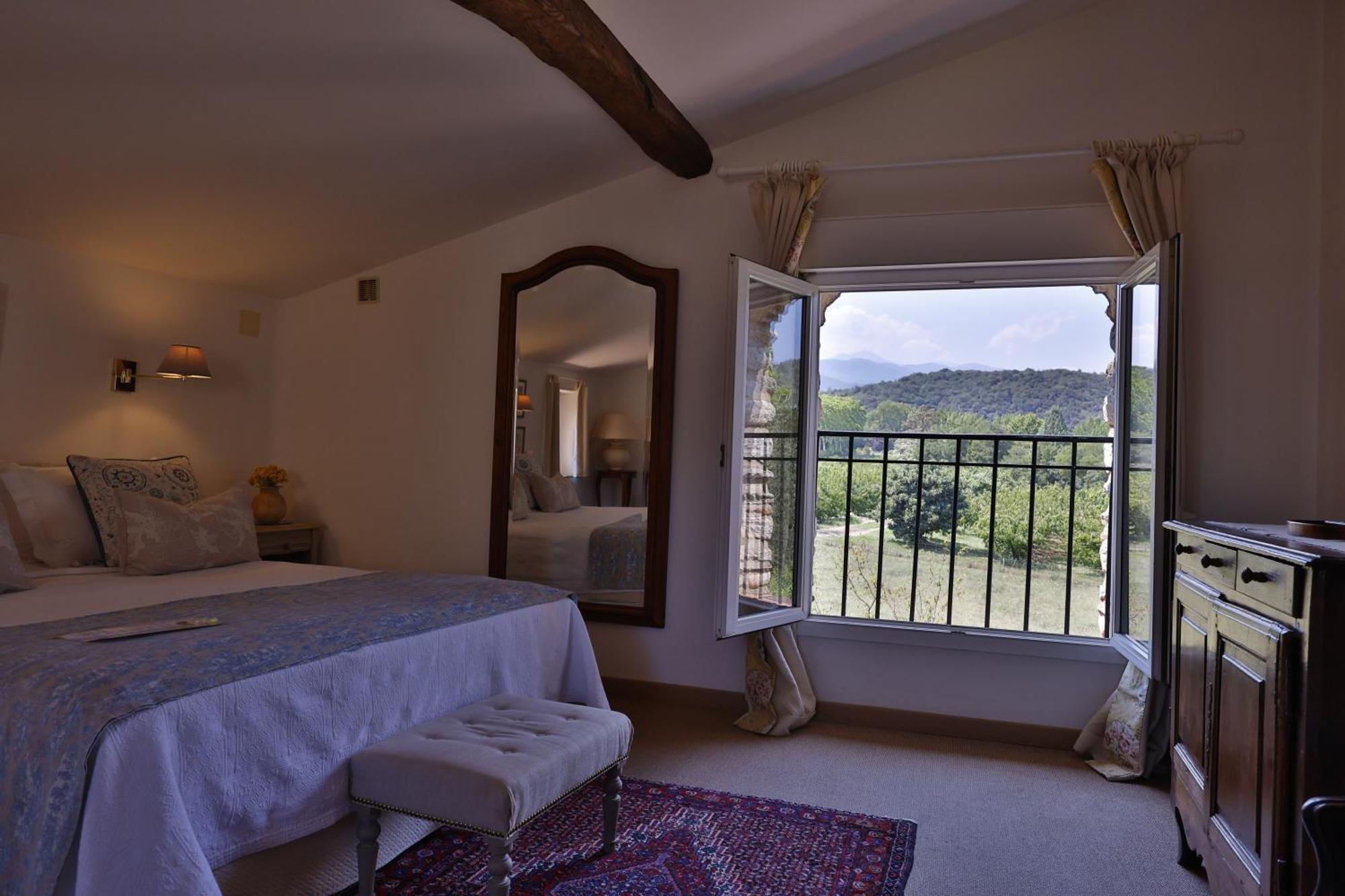 Hotel Le Mas Trilles Сере Экстерьер фото